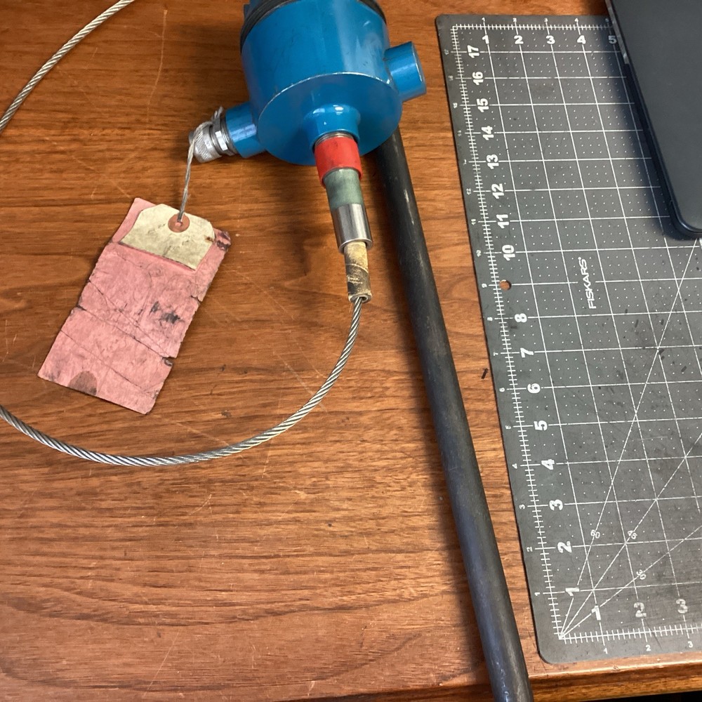 Drexelbrook Level Sensor & Transmitter 260-2-130(LPW23B)