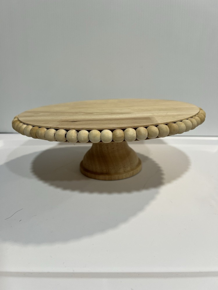 Round wooden cake stand
