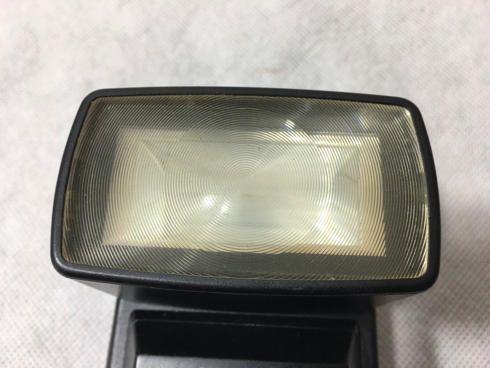 Vivitar Auto Focus Zoom Flash 728AF