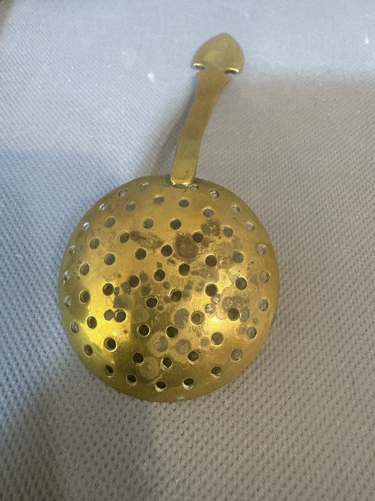 early tea strainer