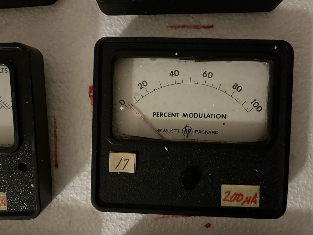 11 Hewlett Packard RMS Volts - Decibels, DBM, Percent Modulation UNTESTED/AS IS