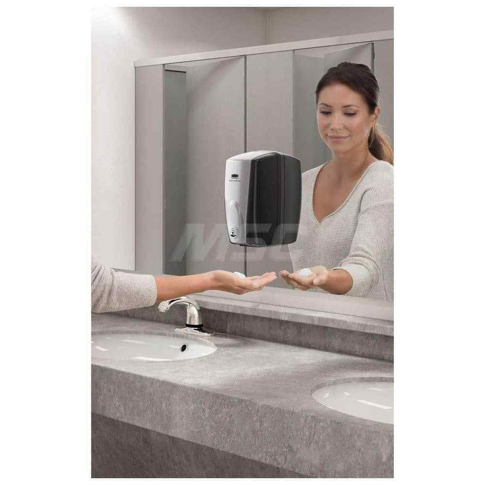 Technical Concepts Technical Concepts FG750127 1100 mL Foam Hand Soap Dispenser