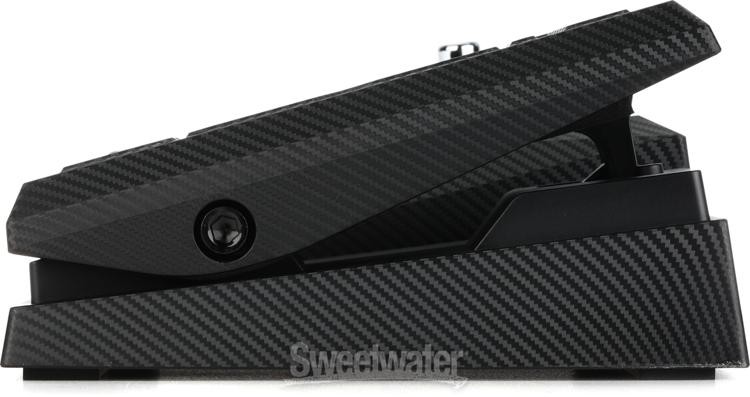 Zoom G2X Four Multi-effects Processor with Expression Pedal