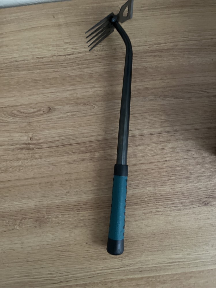 Weed Puller Tool Sharp Weeding Tool High Manganese Steel Grass Root Removal Tool