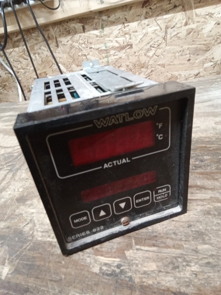 Watlow 922A-3BB0-A000 Programmable Temperature Controller Module, 115-230Vac