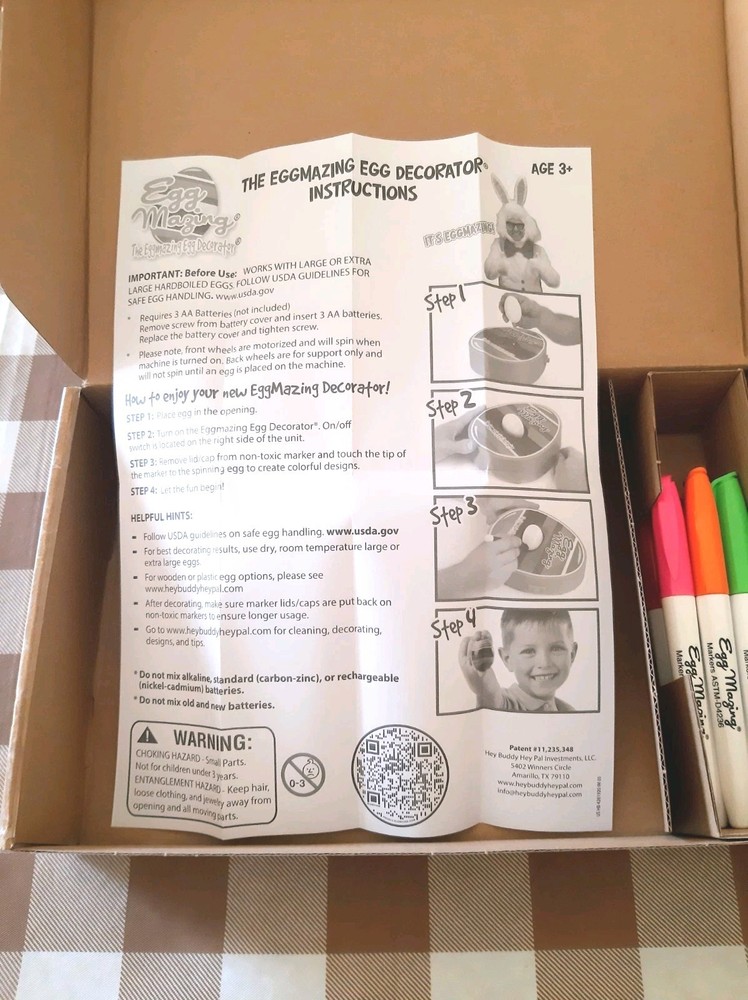 EUC Eggmazing Egg Decorating Kit Easter Egg Spinner and 8 Safe Non-Toxic Markers