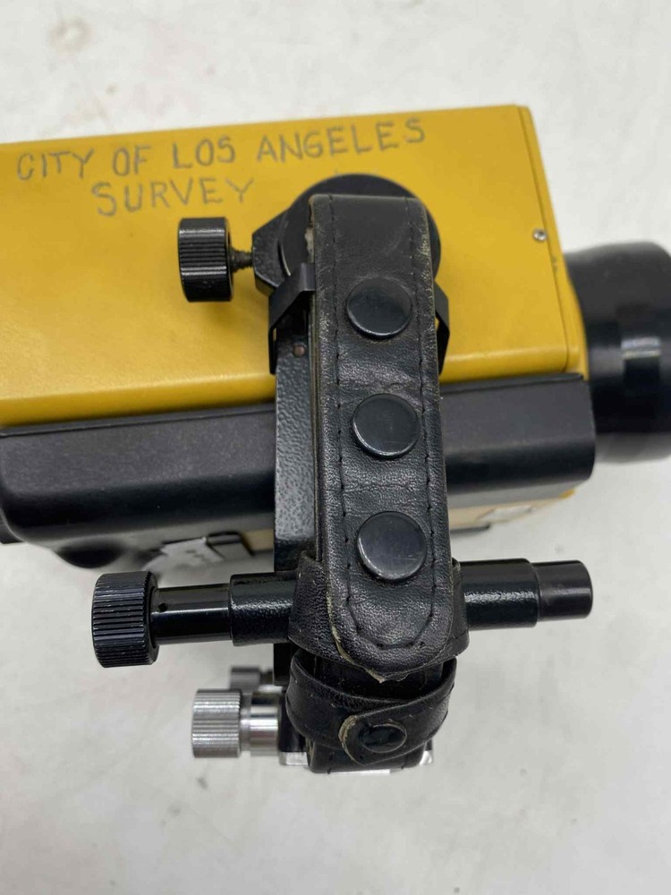 Topcon DM-C3 Electronic Distance Meter•