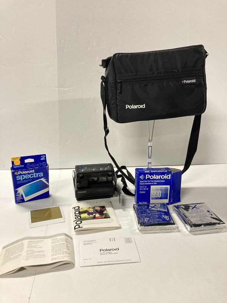 POLAROID SPECTRA AF CAMERA WITH ACCESSORIES & CAMERA BAG “Read Description!!”
