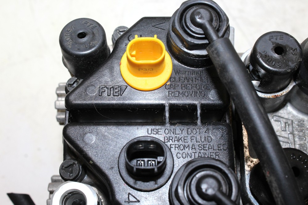 2003 Bmw R1150rs Abs Pump Unit Module G3D