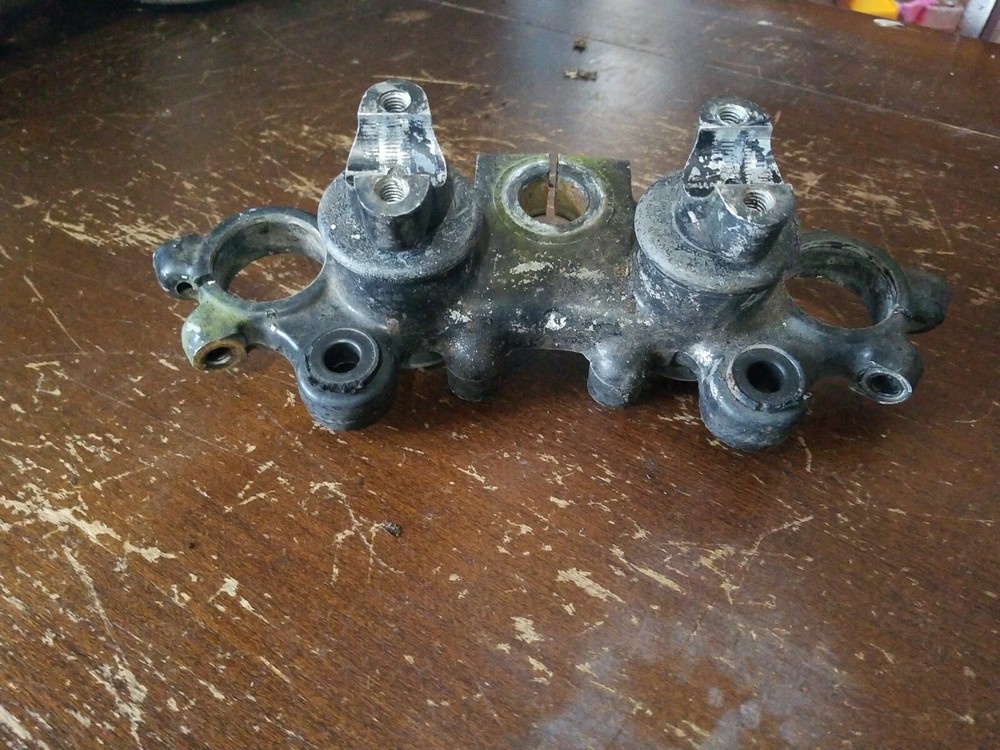Xs750 Special Triple Tree Top