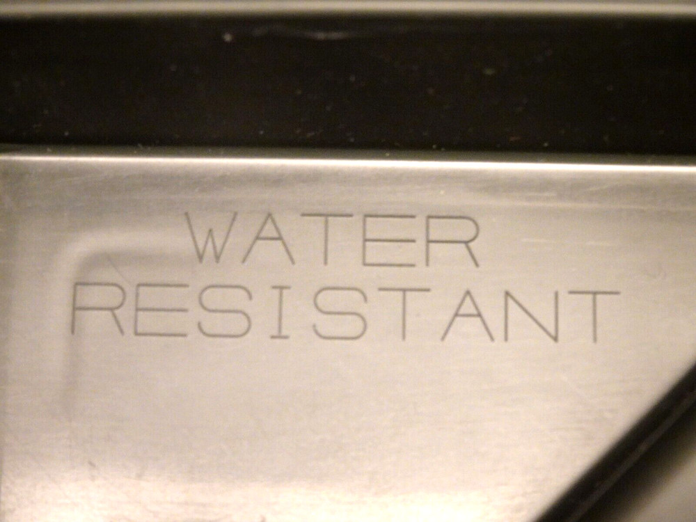 Dry Box Green Plastic Water Resistant (rubber seal)