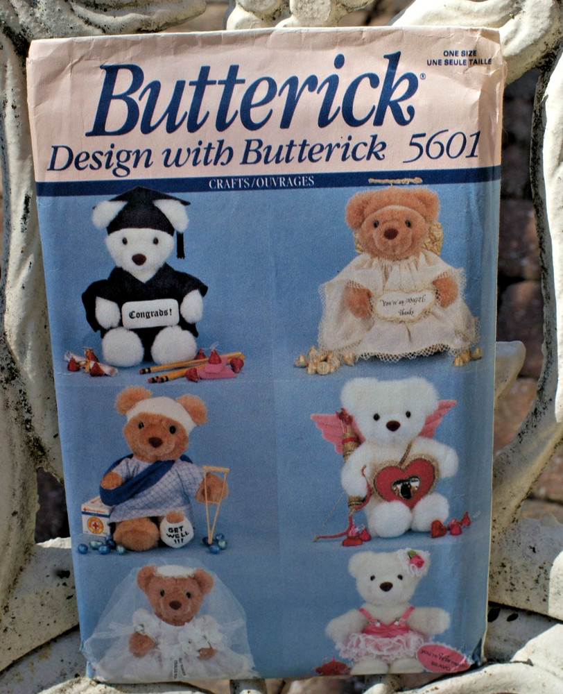P36 - Sewing Pattern, Teddy Bear, Butterick 5601