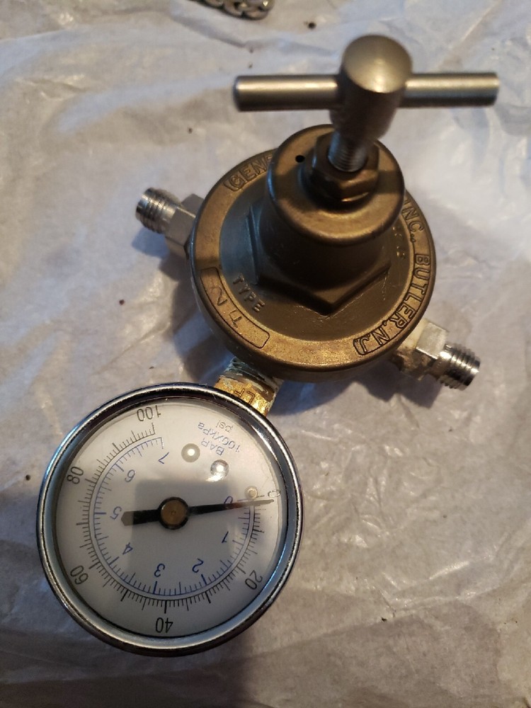 Generant Co Inc - CO² Regulator & Gauge - Type 2F