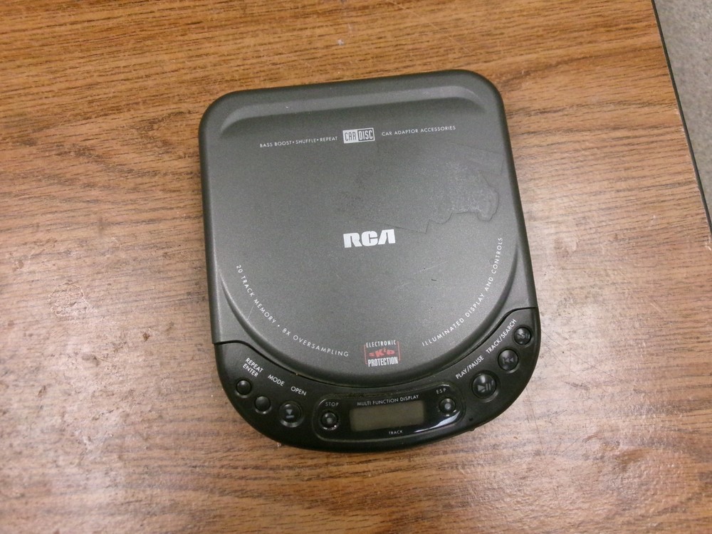 Vintage RCA Portable CD Player