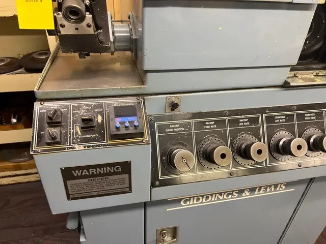 Giddings & Lewis Drill Point Grinder w/ Tooling- Immaculate Condition-RARE Tool