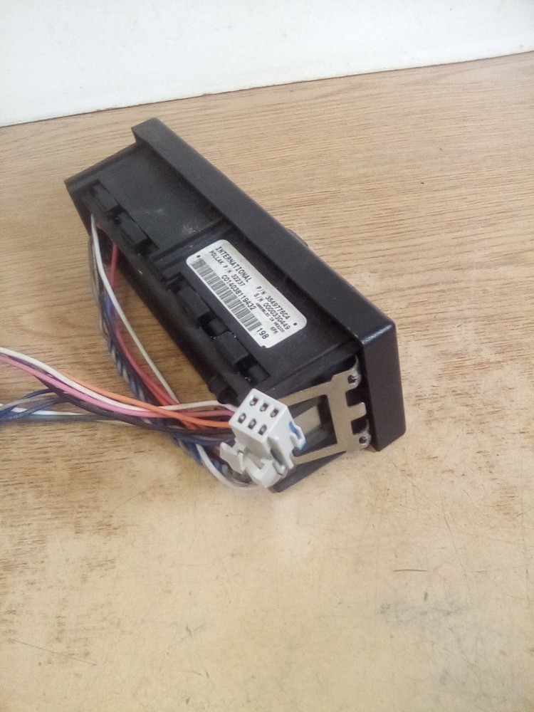 International Prostar 3549776C4 Dash Switch Panel