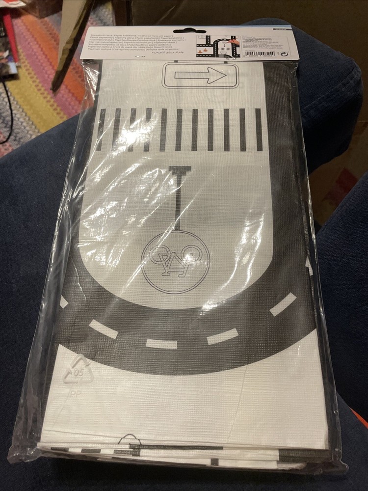Riethmuller paper table cover