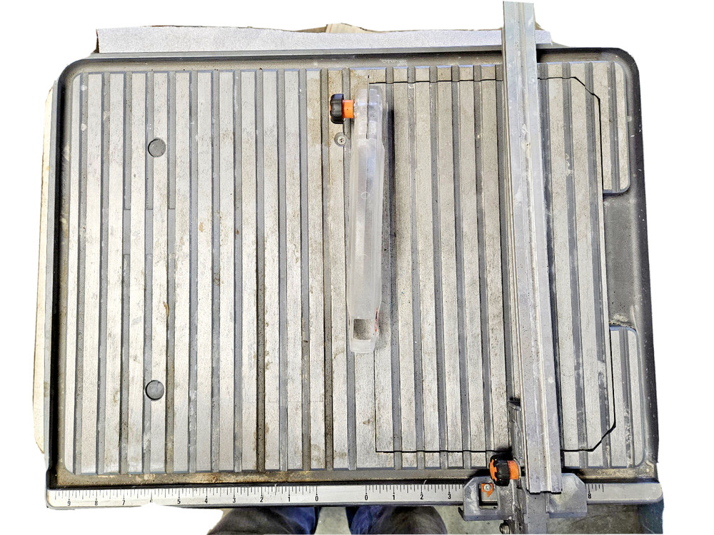 Ridgit R4020 7" Wet Tile Saw