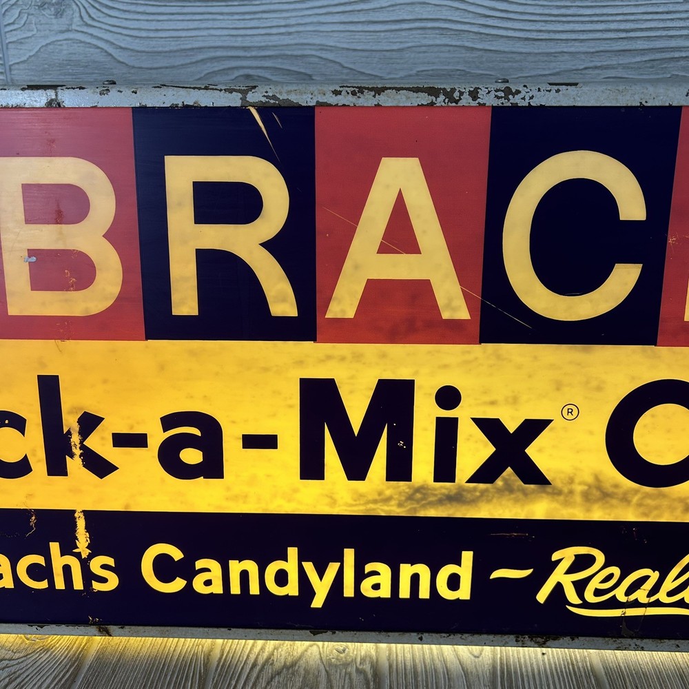 Brachs Candy Sign