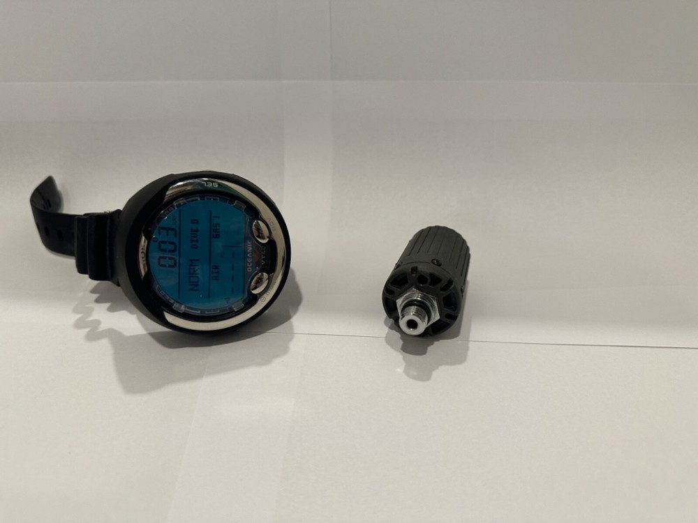 Oceanic VT4 Air Integrated Wrist Style Scuba Dive Computer + Transmitter