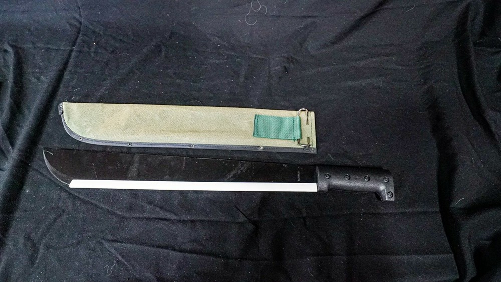 K083 Made in Taiwan Machete