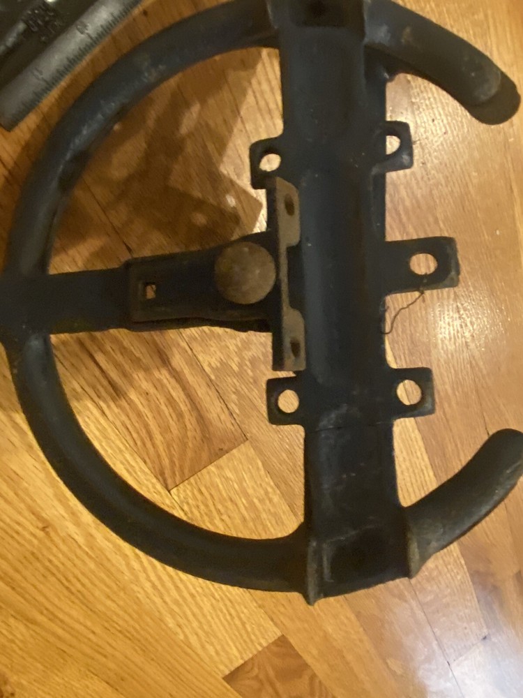 UNKNOWN VINTAGE PART OR TOOL PIECE - CAR? TRACTOR? TOOL?