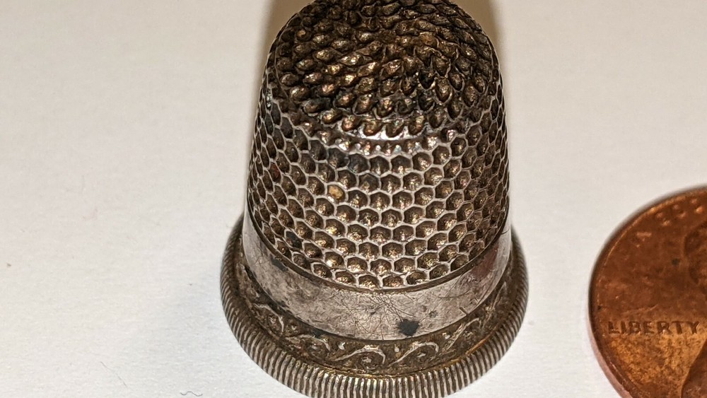 Waite Thresher Sterling Silver Thimble