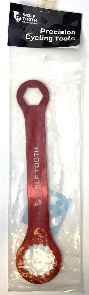 new Wolf Tooth Components Ultralight Cassette Lockring/Bottom Bracket Tool