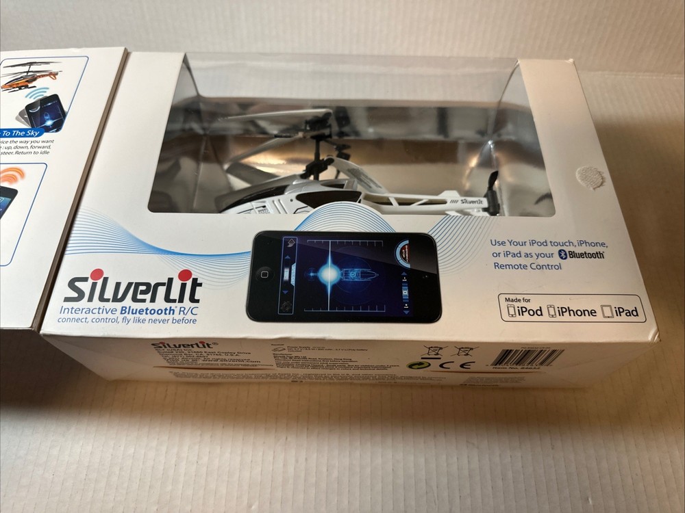 Silverlit Interactive Bluetooth R/C Blu-Tech Helicopter BSH-A B4620 New