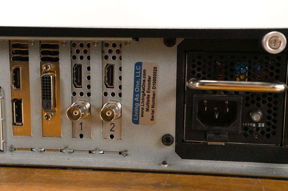 Living As One (Resi) D1000 Multisite Decoder CG01YV8