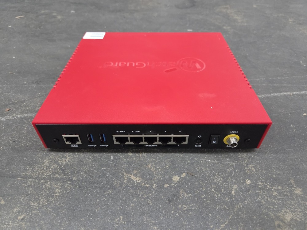 WatchGuard Firebox FS2AE5 Firewall T20 With Power Adapter UNTESTED