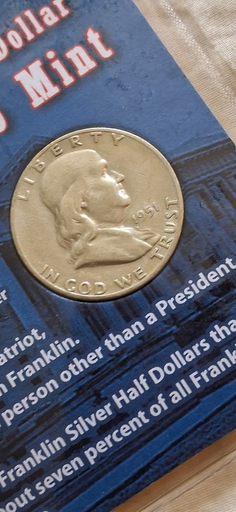 1951-S (90% SILVER) FRANKLIN HALF DOLLAR Circulated.