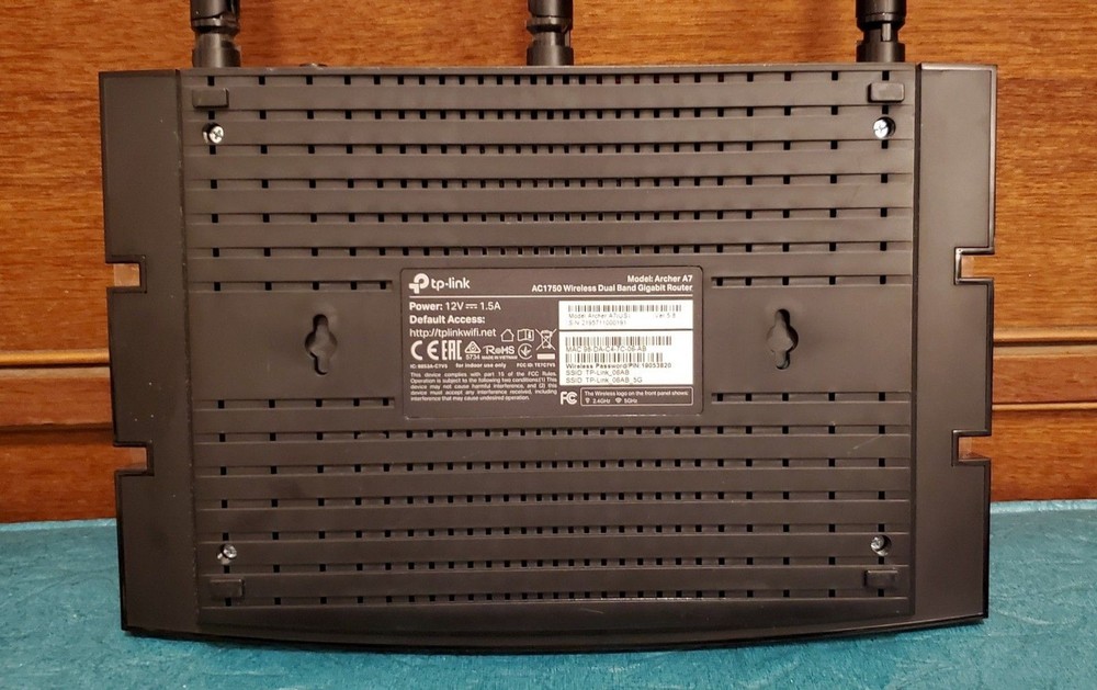 LOT Mixed Network Equipment Routers Modems Switch TP Link Netgear All Power On