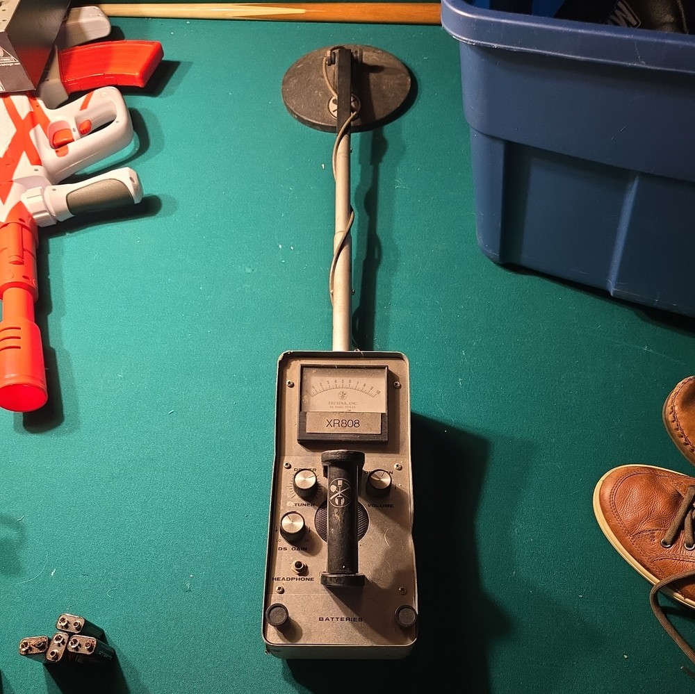 Vintage Techna XR808 Metal Detector Smart Tracker Treasure Finder
