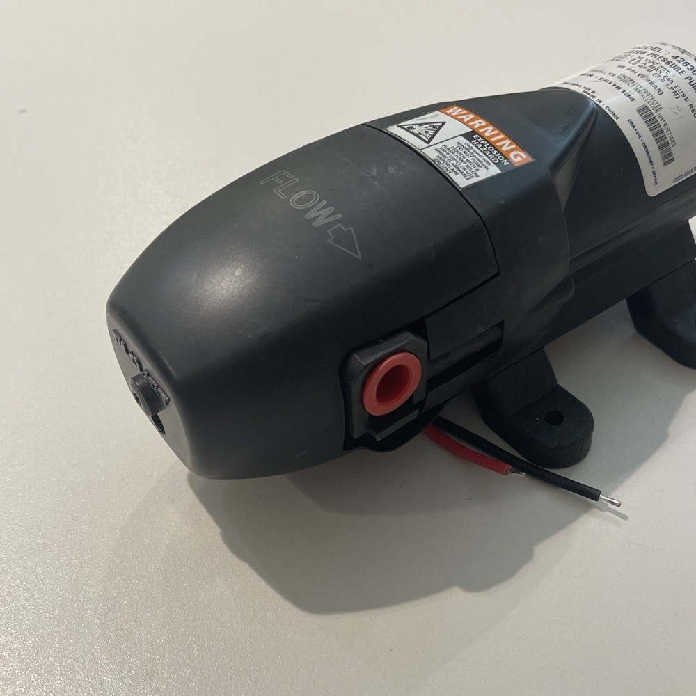 Jabsco PAR-Max 1 Automatic Water System Pump 1.9 Psi 12 V