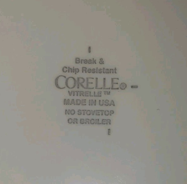 Corning Corelle Vitrelle~'Squared'~ 4 Dinner Plates 10" & 4 Bread Plates 6.5"