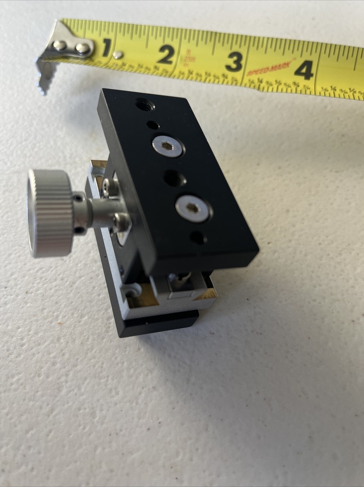 ^^ OPTOSIGMA STAGE New Old Stock