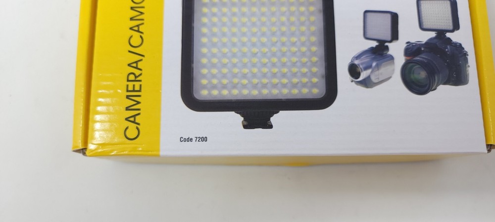 Promaster LED 120 Code 7200 Camera Camcorder Light