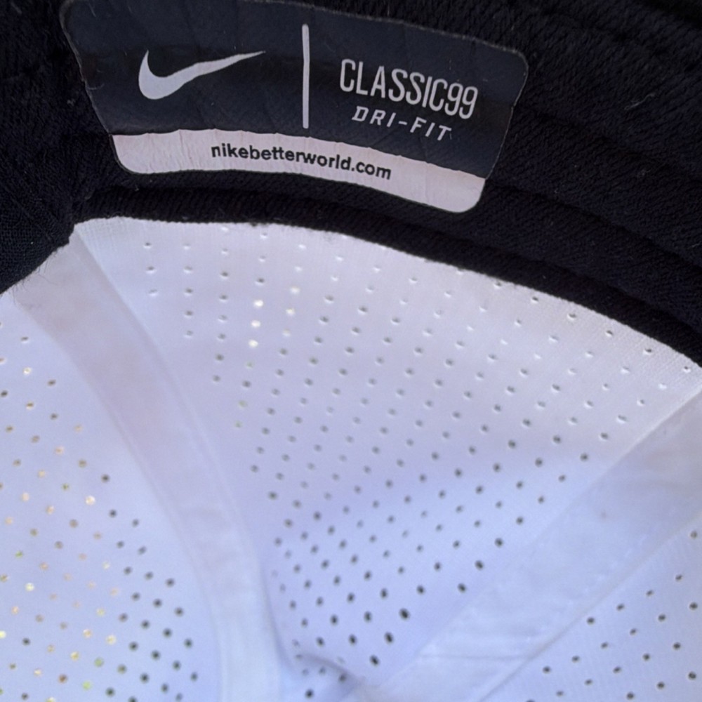 Nike Classic99 Dri-Fit White Black Golf Hat Adjustable Mesh Polyester Logo