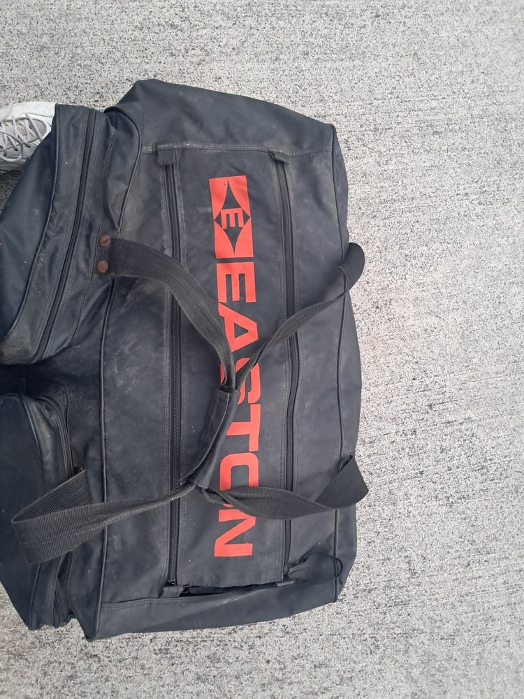 Easton Bag