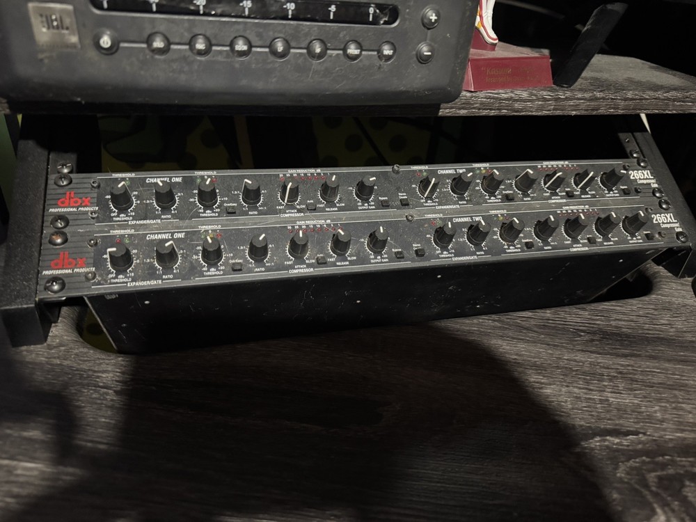 DBX 266XL 2-Channel Compressor/Gate Dynamics Processor