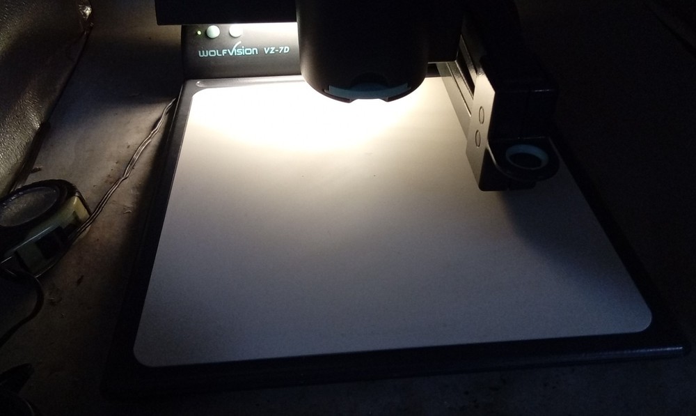 WolfVision VZ-7DU Document Camera Visualizer Presenter light