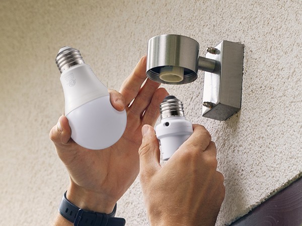 DEWENWILS Light Sensor Socket, E26/E27 Socket Adapter, Automatic Dusk to Dawn