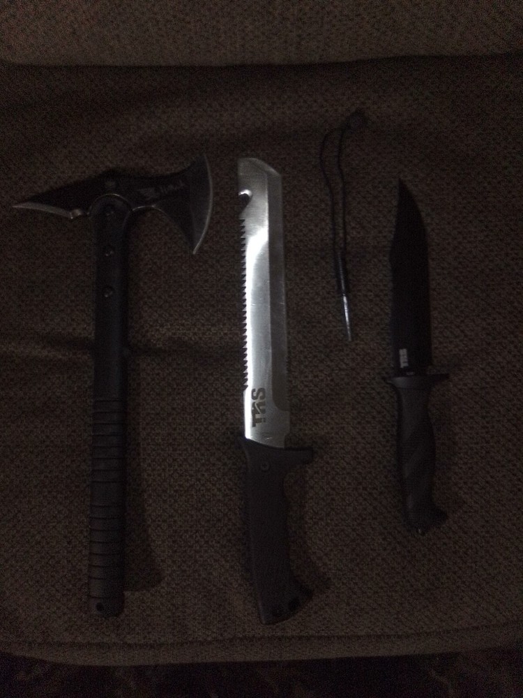 Threat RESPONSE SOLUTIONS 3pack WARHAWK AX, COMMANDO BLADE, GATOR MACHETE