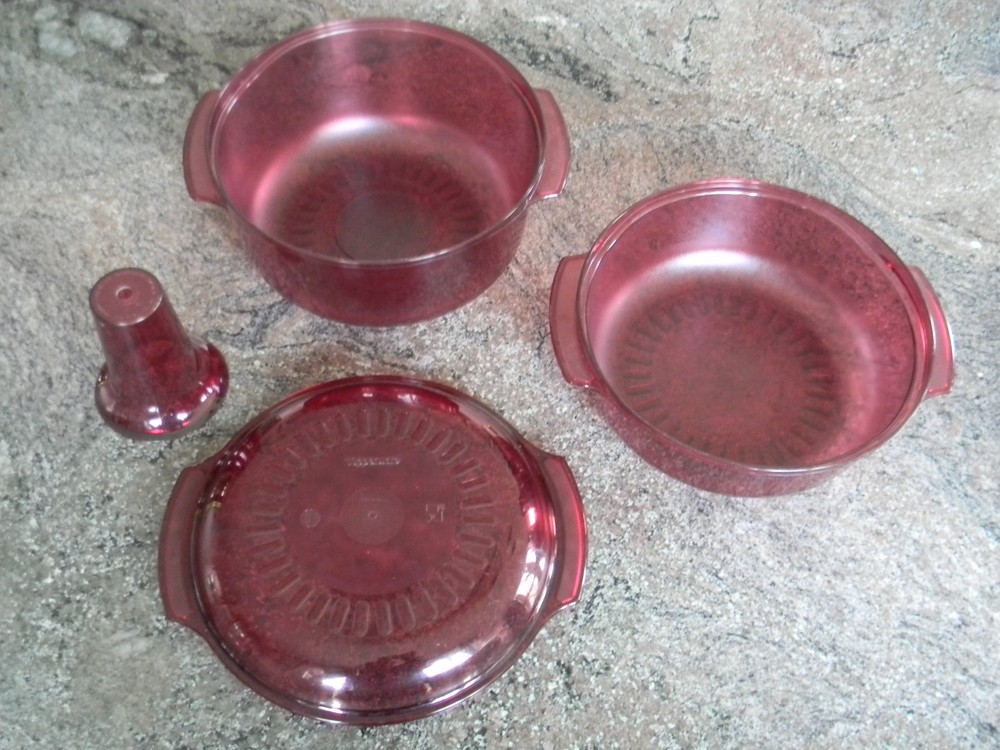 Vintage 4 Piece Tupperware 3 QT Stackable Cooker Microwave Steamer Cranberry