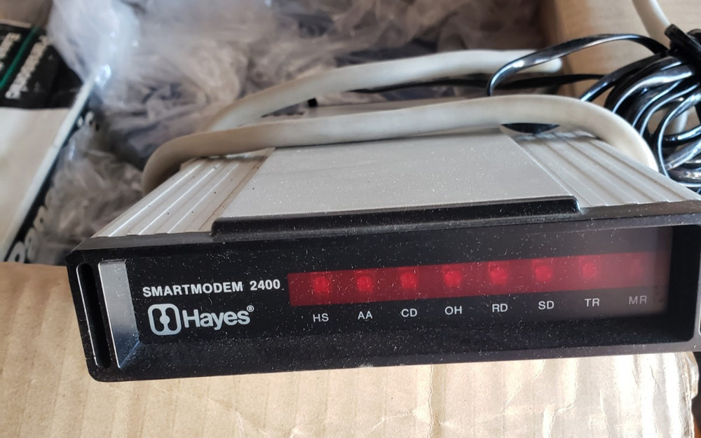 🔌HAYES Smartmodem 2400⚡Model 231AA⭐Complete w/Power Supply & Cables⚡Pre-Owned