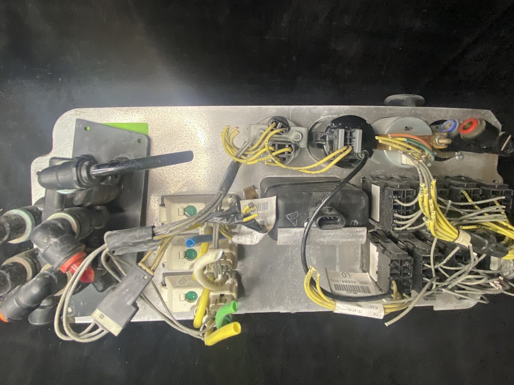 Freightliner Columbia Dash Panel 2005