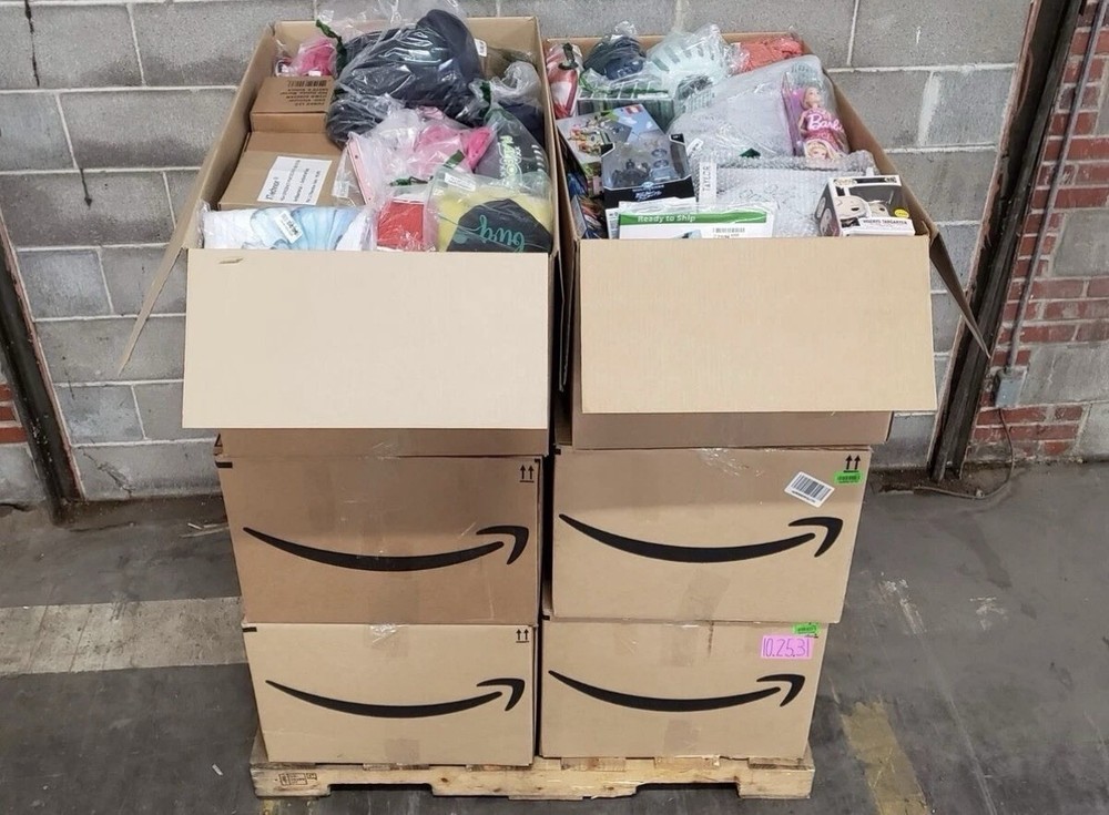 Amazon Box Merchandise Lost Items, Returned Packages, Unclaimed Goods - Mystery
