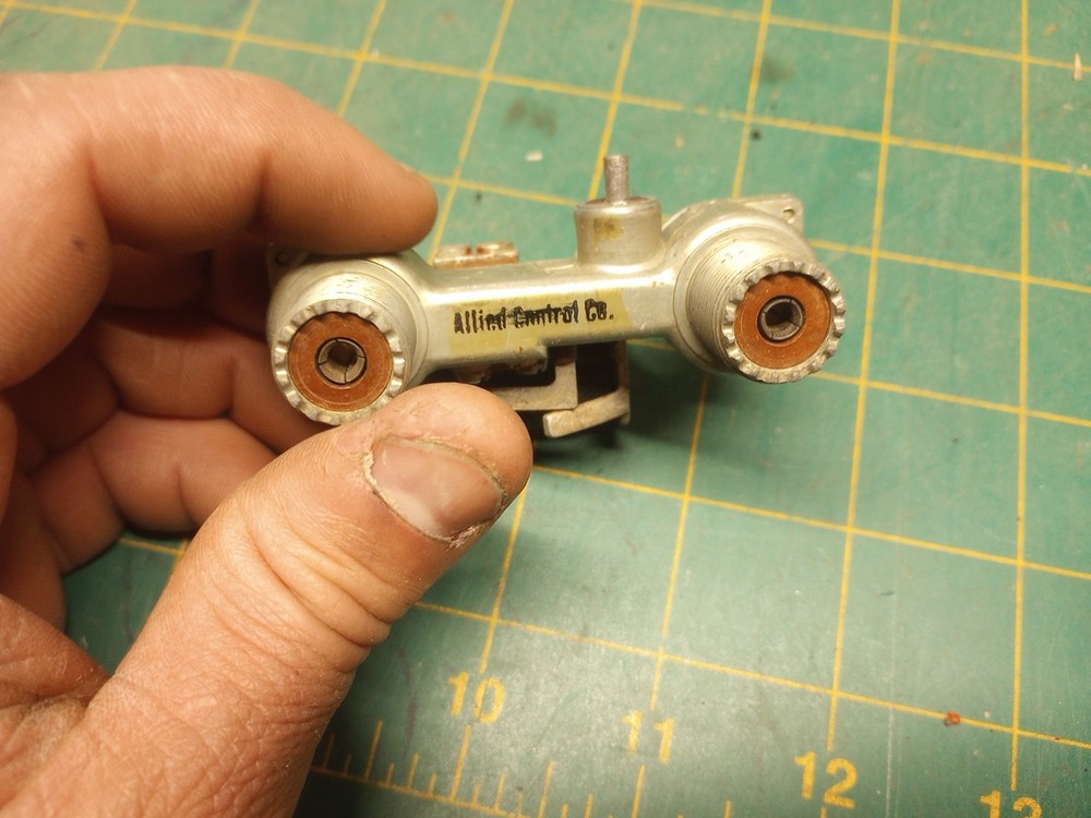 Dow Key Tipe Coax Relay