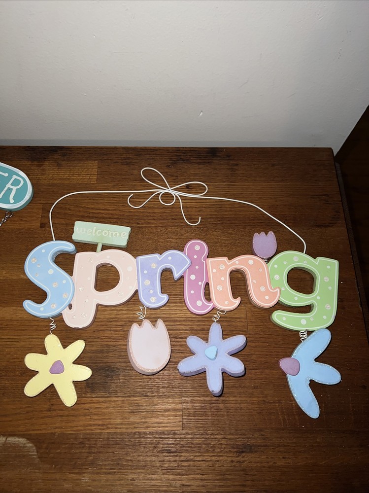happy easter and spring hanging wall signs 2pk